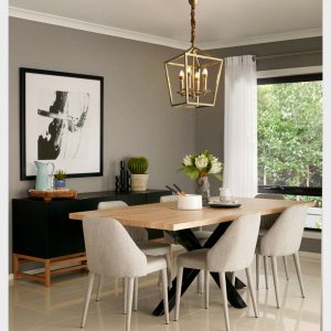 Manor Chandelier
