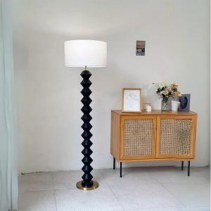 Ojana Floor Lamp